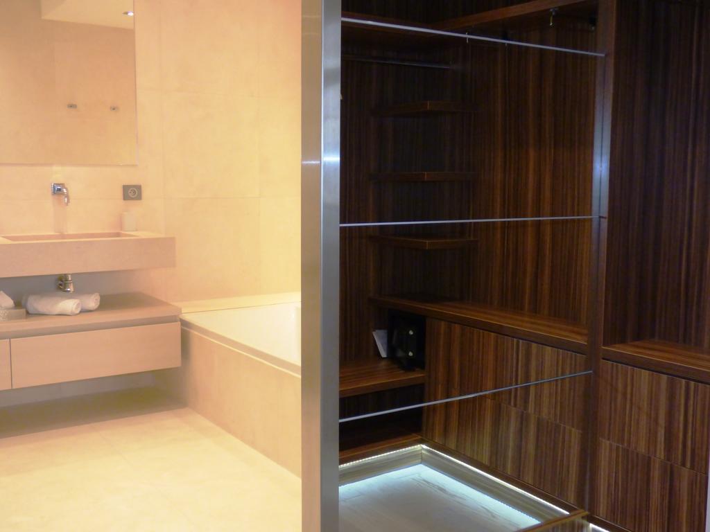 Arthur Properties Croisette Канни Номер фото